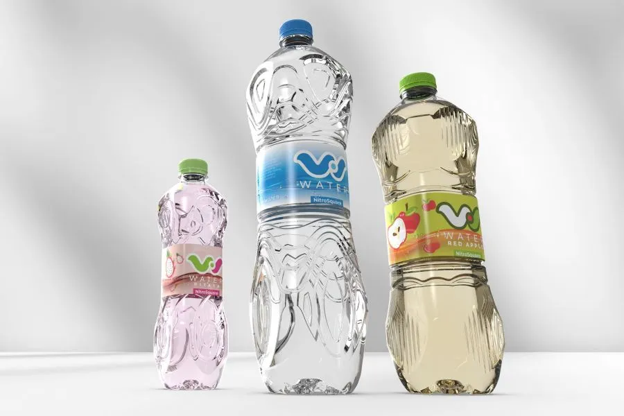 بطری مربعی‌شکل ساخته‌شده توسط Sidel برای آب دارای نیتروژن